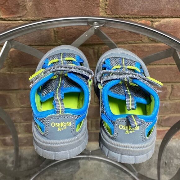 Oshkosh B’gosh Pumba2 Bumptoe Boys Sandal Size 6 - Picture 5 of 9